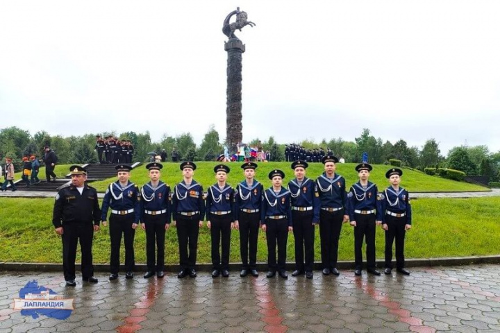 Команда Североморского кадетского корпуса представляет регион на XIX Всероссийском военно-патриотическом слёте кадетских классов